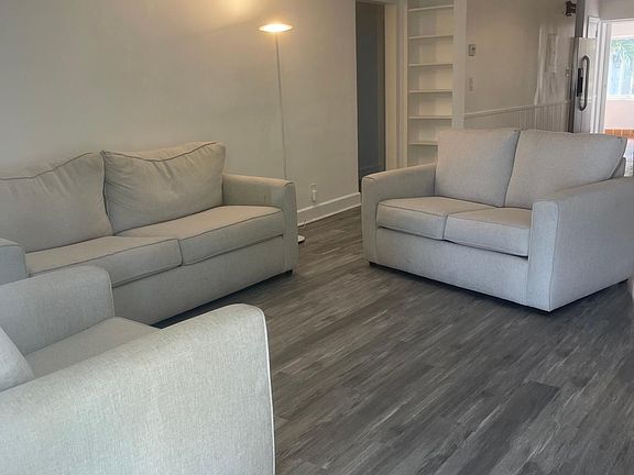3rd image of 416 41st St