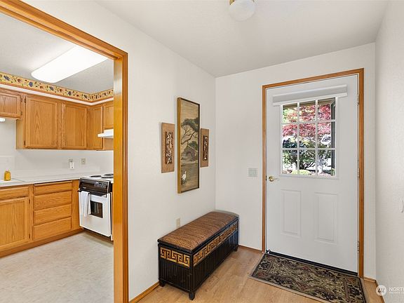 4th image of 208 EB Browning Drive