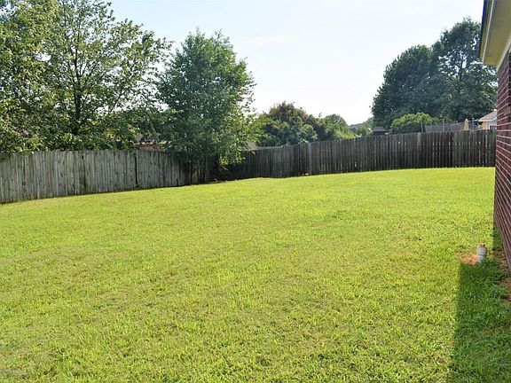 5th image of 4101 Shadow Glen Dr