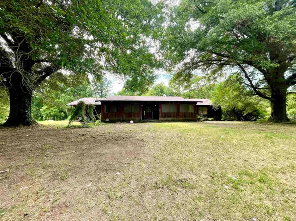 108 Dianna St, Lepanto, AR 72354