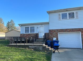 1106 Lewis St, Dekalb, IL 60115