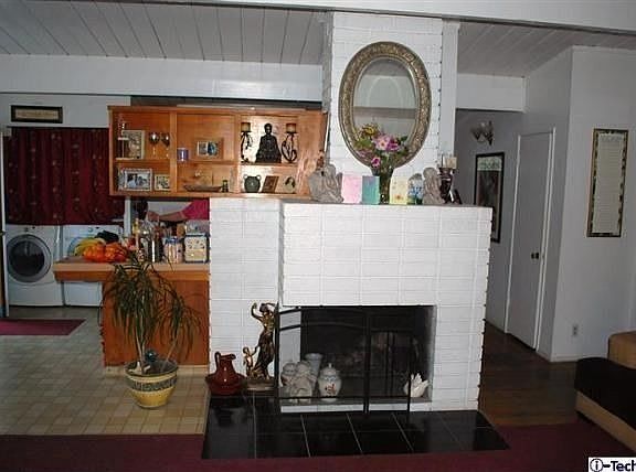 5th image of 15421 Bonsallo Ave
