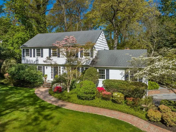 66 Hastings Drive, Northport, NY 11768