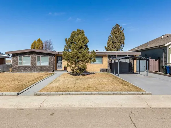 586 S Prospect Dr SW, Medicine Hat, AB T1A 4C1