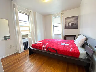 Rented by Oxford Property Group