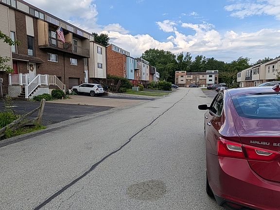 5th image of 3175 Cheltenham Ct