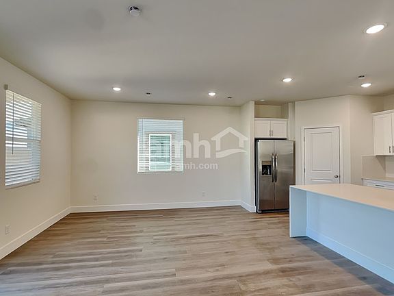 5th image of 8930 Dwarf Chin Ave