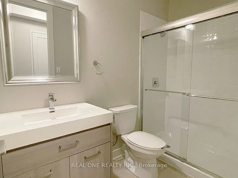 150 Main St W #310 — Photo 13