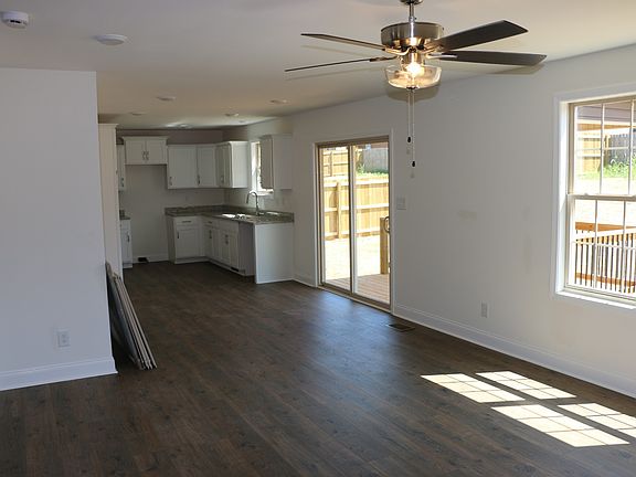 4th image of 168 Ringgold Ests Lot 168