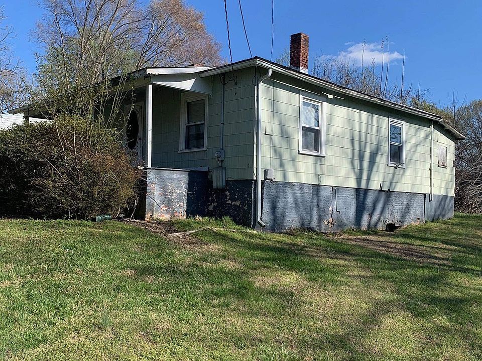 129 Puryear St, Roxboro, NC 27573 Zillow