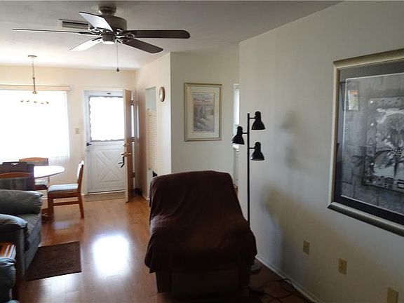4th image of 5955 Palm Ln #A33