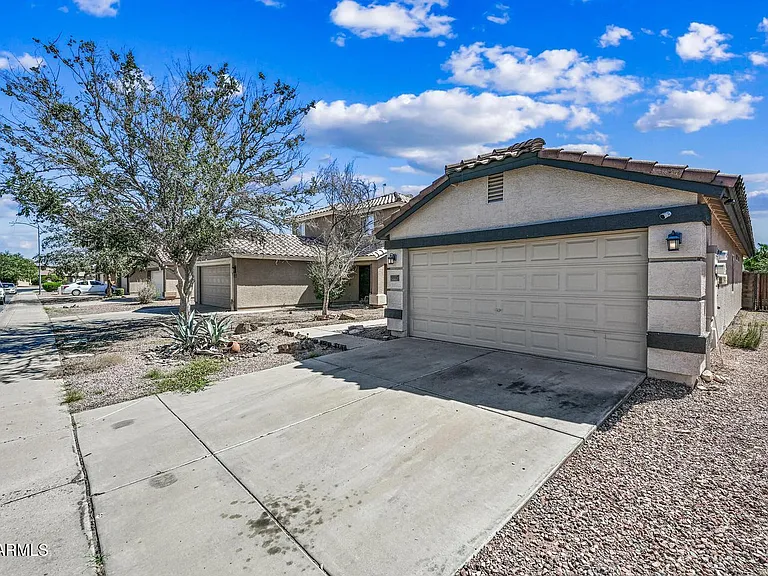 12021 W Columbine Dr — Photo 2