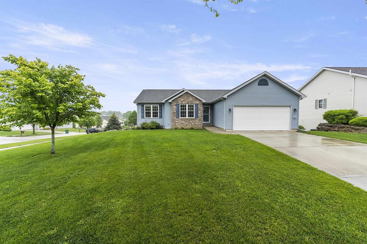 801 Brookstone Crest Mount Horeb WI 53572 Zillow