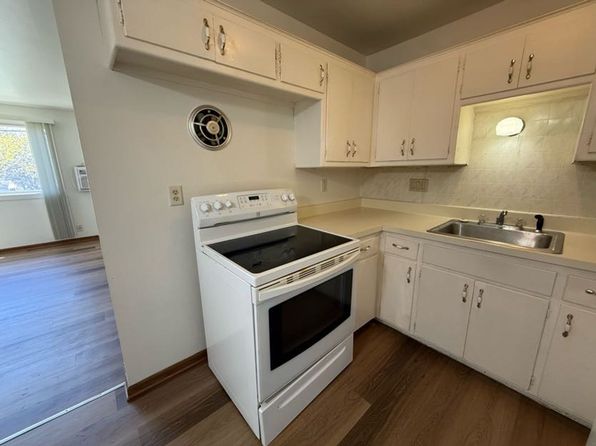 1104 Green Tree Rd #1104/2