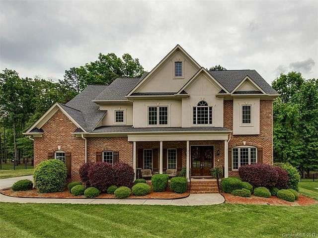 1st image of 3217 Ashwood Park Dr