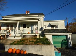 1235 Vermont Ave, Allentown, PA 18103