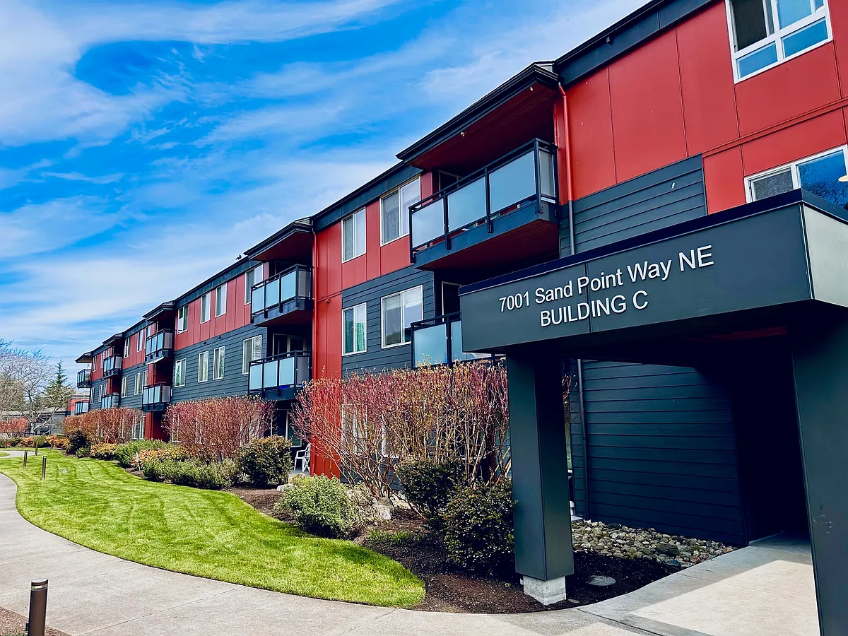 Photo 1 of 24 - 7001 Sand Point Way NE #C311 - Seattle, WA Primary Photo - 7001 Sand Point Way NE #C311