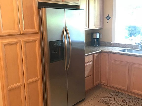 Updated kitchen and pantry space