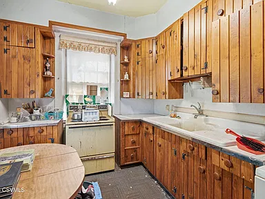 Property photo 70