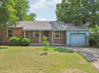 3744 E 2nd St, Tulsa, OK 74112