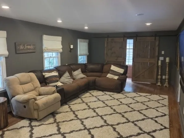 60 Washington Dr, Watchung Boro, NJ 07069