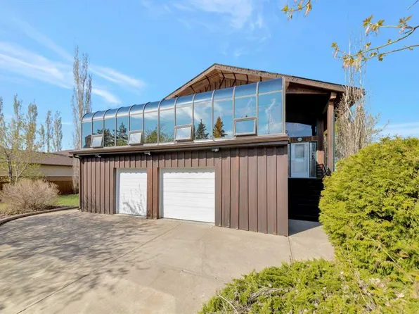 106 E 1st St W, Waseca, SK S0M 3A0