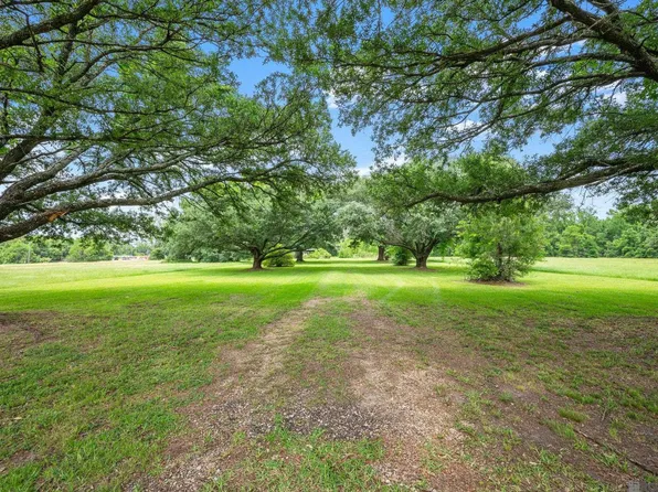 8085 Hooper Rd, Baton Rouge, LA 70811