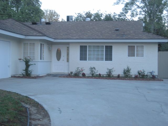 8758 DEBRA AVE, NORTH HILLS