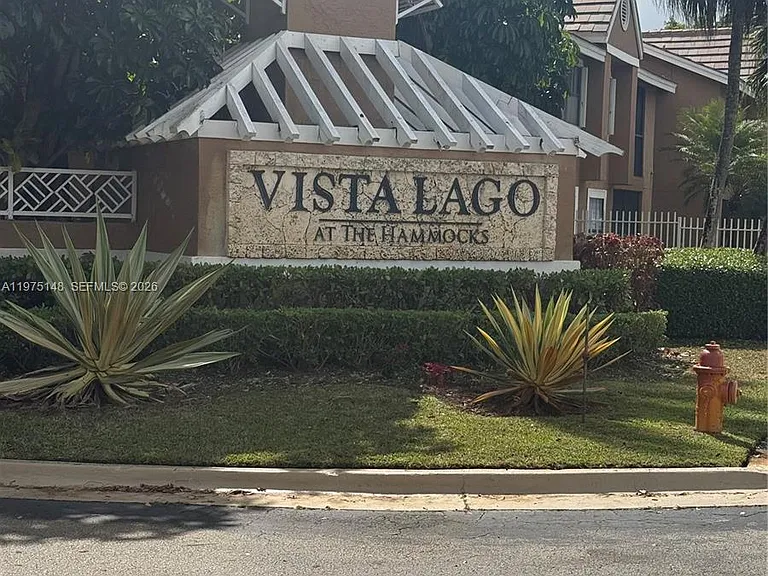 15680 SW 106th Ln #803 — Photo 1