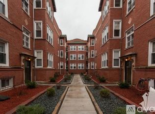 4421 N Wolcott Ave #A2, Chicago, IL 60640