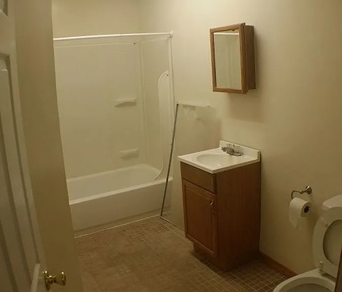 4237 Baltimore Ave #2R — Photo 5