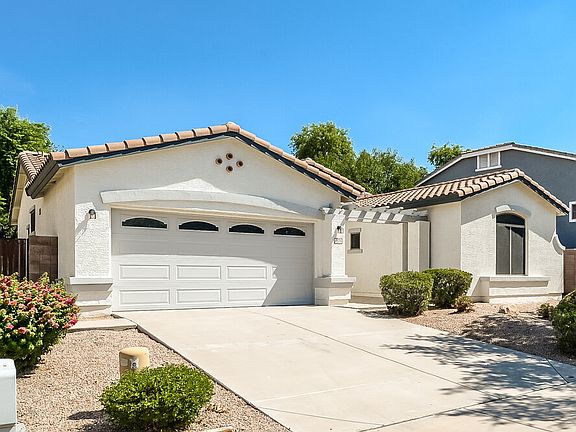 3rd image of 18752 E Superstition Dr