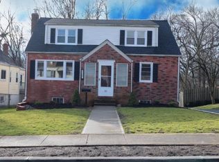 2126 Leonard Ter, Union, NJ 07083