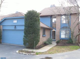 16 Painters Ln, Chesterbrook, PA 19087