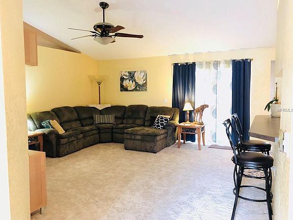 5th image of 561 Willet Cir