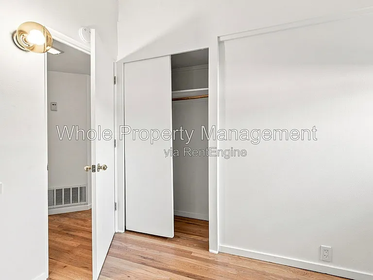 2300 S Newton St — Photo 11