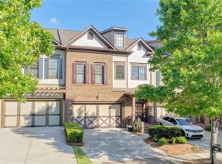 6961 Fellowship Ln, Flowery Branch, GA 30542