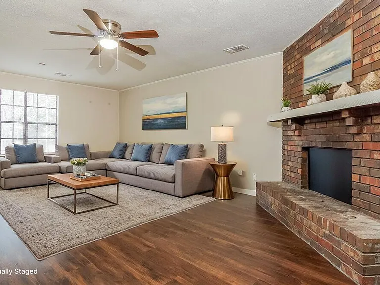 40 Sunscape Dr — Photo 3