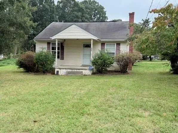 140 Albertson Rd, Thomasville, NC 27360