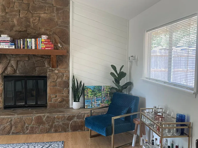 1901 Ashby Ave — Photo 8