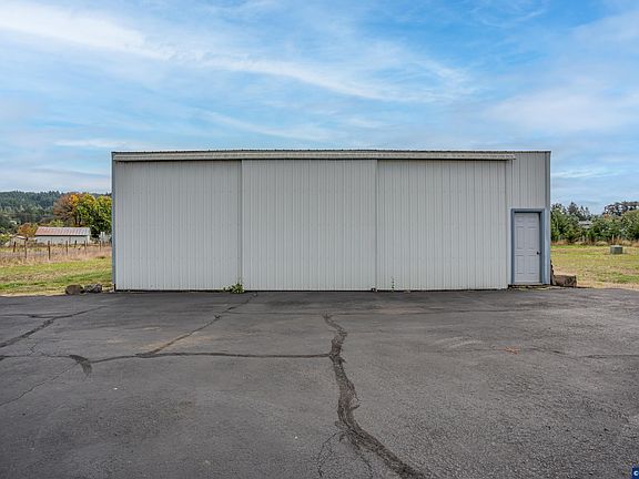 4th image of 38008 Sodaville Cutoff Dr