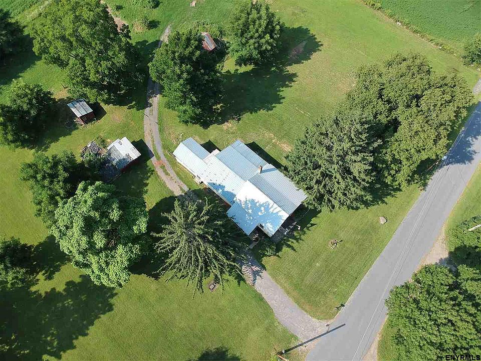 1st image of 36 Crawford Ln