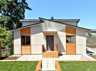 7049 16th Ave SW, Seattle, WA 98106