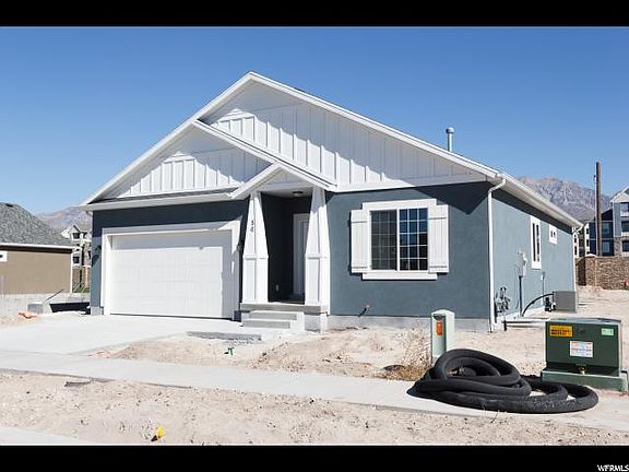 3rd image of 885 N White Horse Dr #304