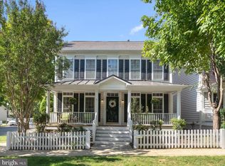 462 Market St E, Gaithersburg, MD 20878