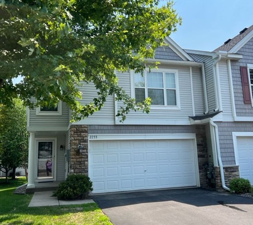 1st image of 2255 Saint Johns Pl