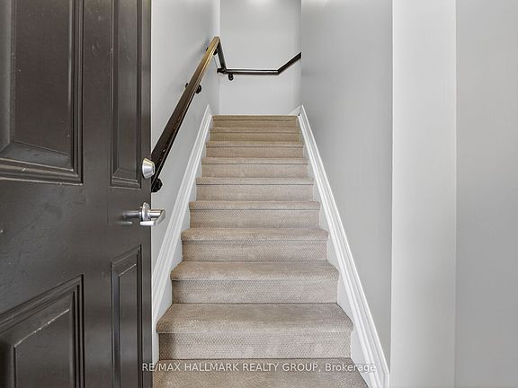 5th image of 1145 Longfields Dr #B