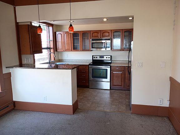 4th image of 602 Melrose Ave E APT 302