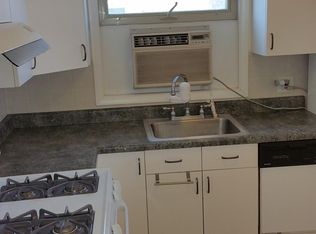 17 Webster Ave APT 5, Highwood, IL 60040