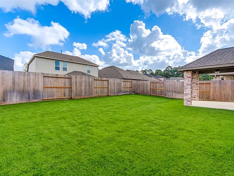 9515 Sierra Crest Ln — Photo 44